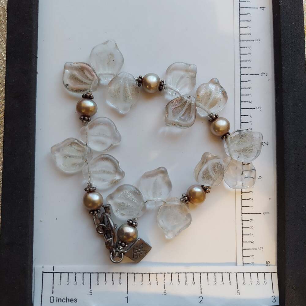 Katherine J Kornblau KJK NYC Silver Tone Bead Recycled Glass Leaf Charm Bracelet